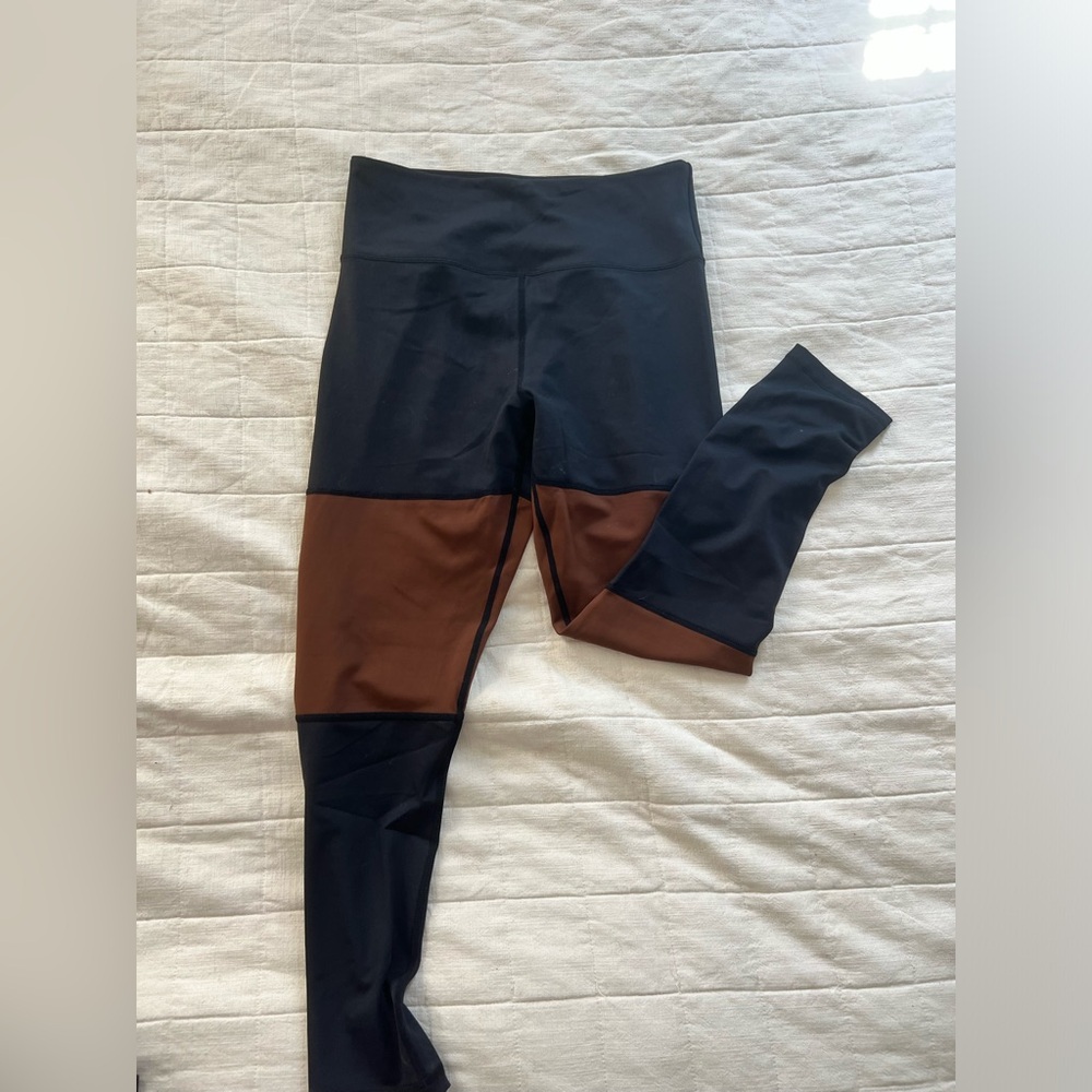 Zyia Active Light n Tight 7/8 Colorblock Leggings